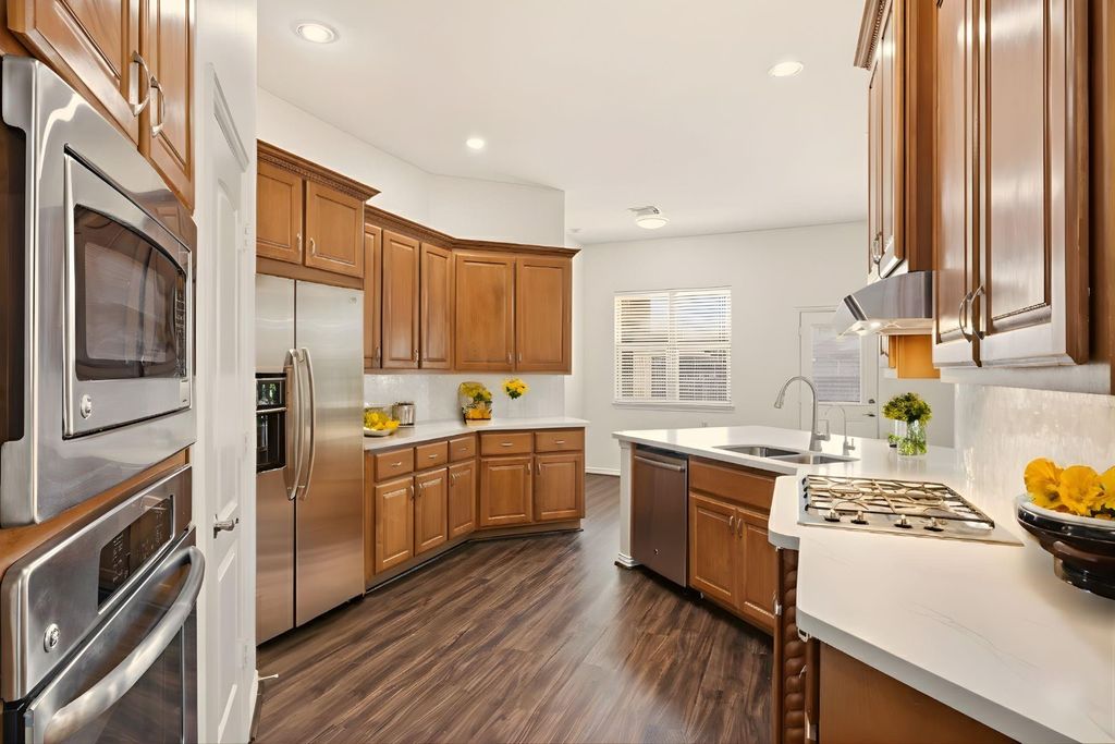 Photo of 25207 Oak Star Drive, Spring, TX 77389 (MLS # 44133433)