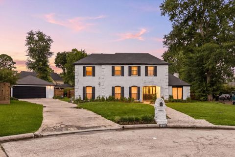 Photo of 15811 Mindywood Court, Houston, TX 77068 (MLS # 89303761)