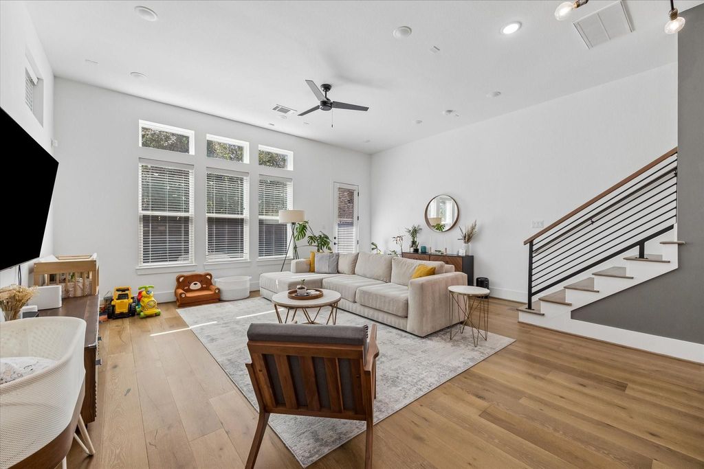 Photo of 9009 Wellspring Drive, Houston, TX 77080 (MLS # 23671527)