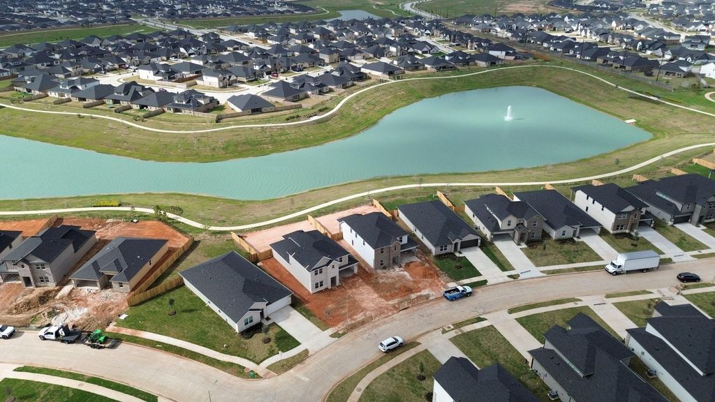 Photo of 31103 Warwick Coast Court, Fulshear, TX 77441 (MLS # 81127393)