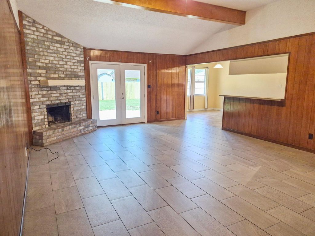 Photo of 518 Walnut Street, Lake Jackson, TX 77566 (MLS # 37497251)