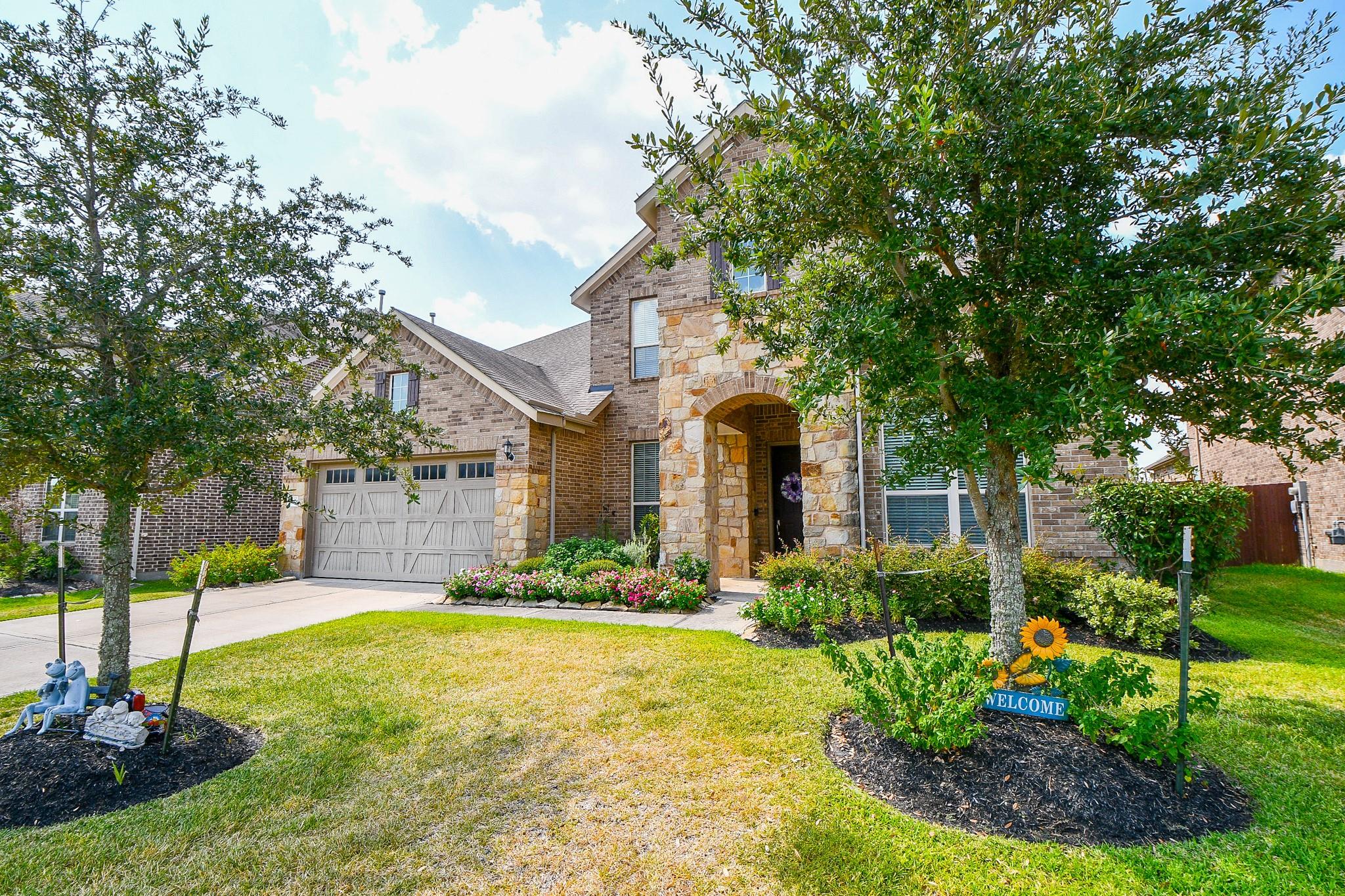 25106 Sundance Park Lane