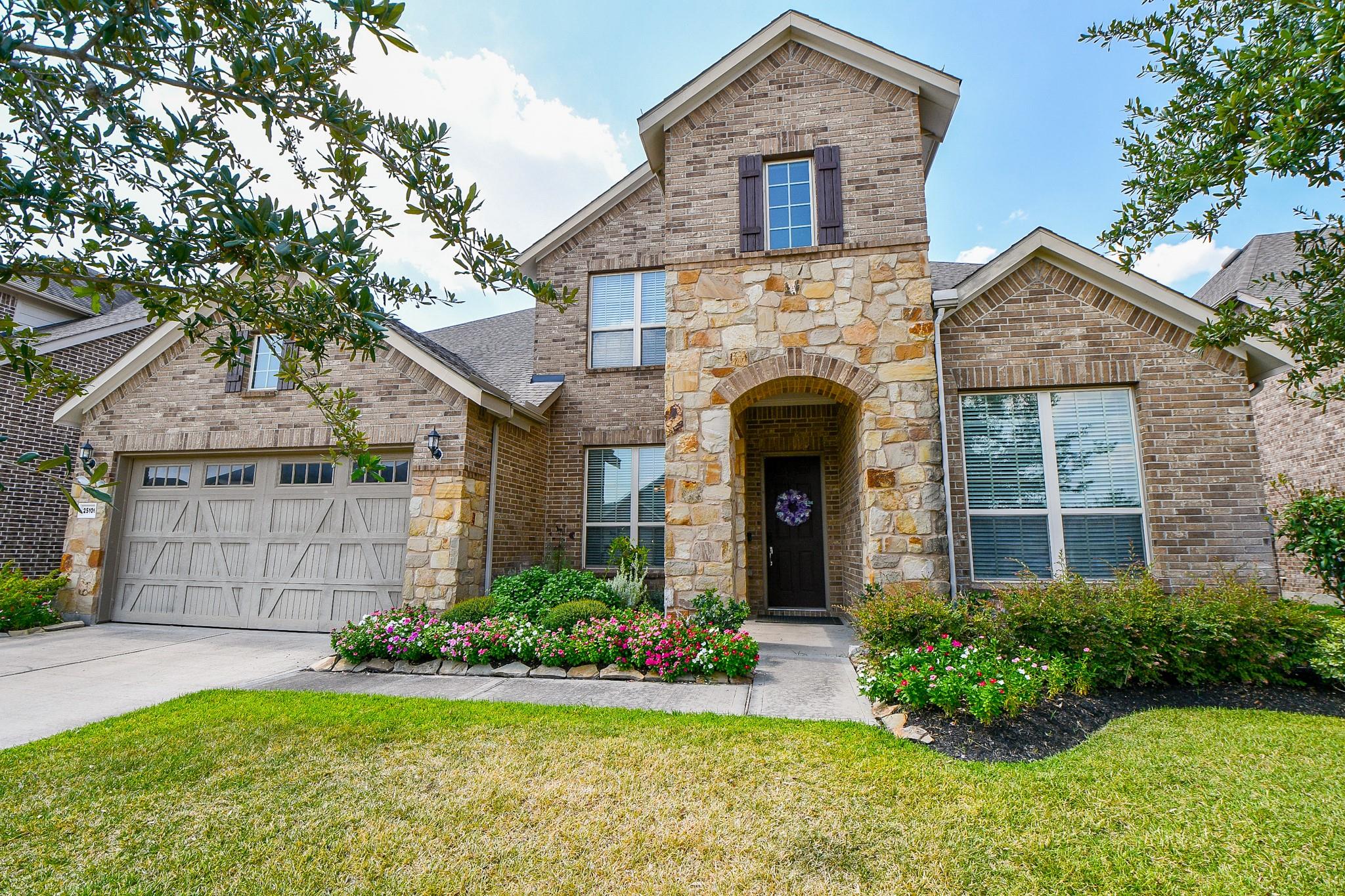 25106 Sundance Park Lane