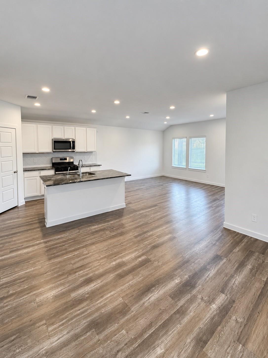 8707 Anacua Drive