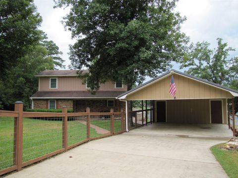Photo of 364 Charmaine Drive E, Woodville, TX 75979 (MLS # 68595901)