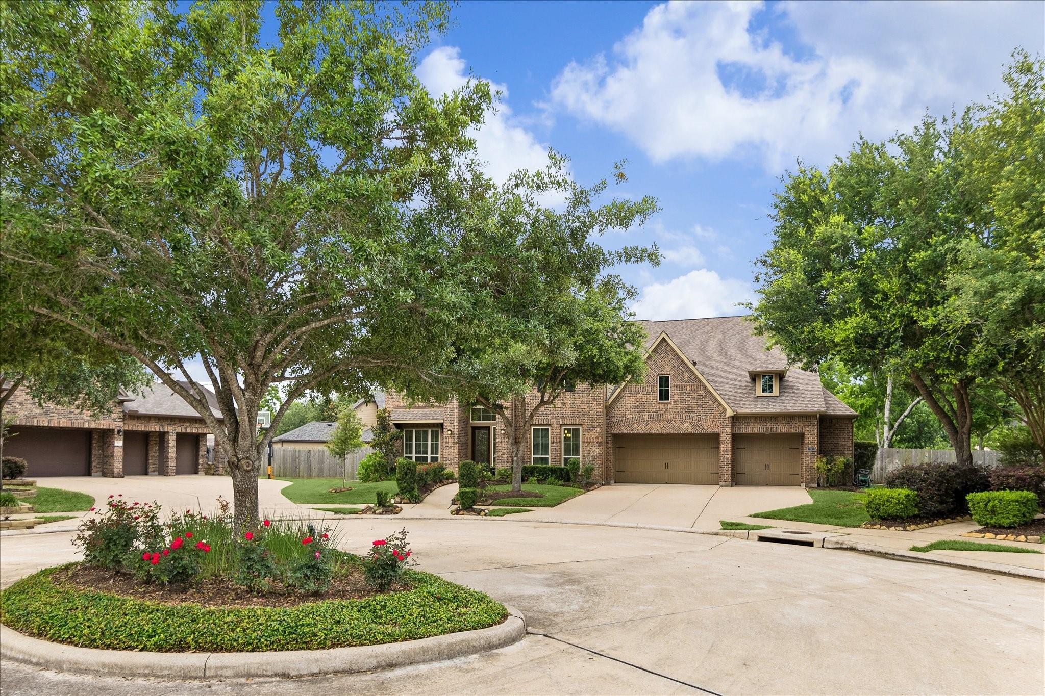 6 Fort Ridge Way
