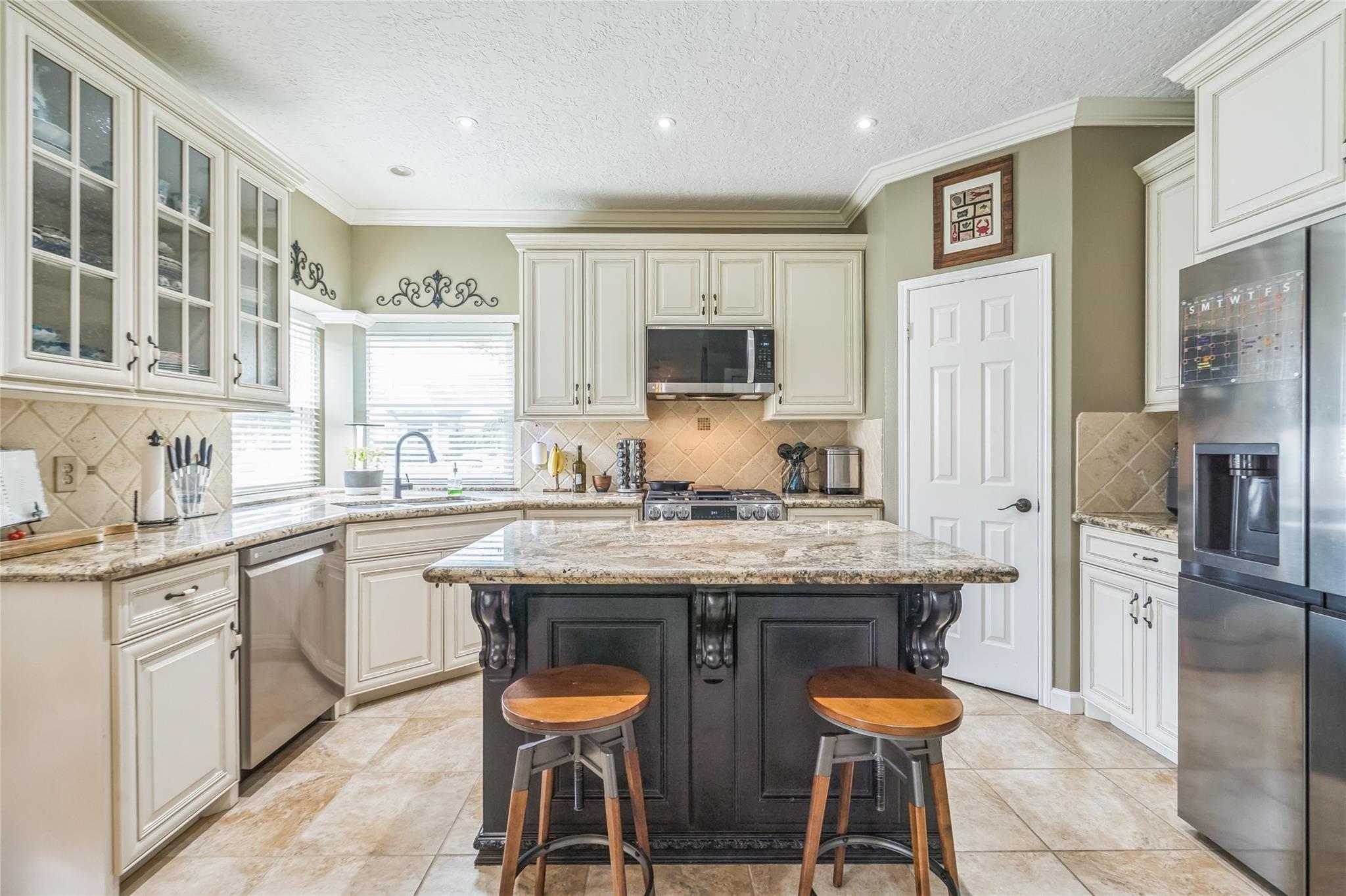 1914 Tipperary Drive Drive