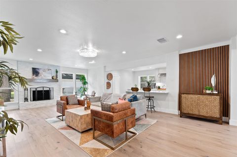 Tiny photo for 736 Voss Road, Houston, TX 77024 (MLS # 25009549)