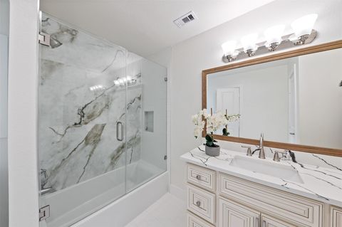 Tiny photo for 736 Voss Road, Houston, TX 77024 (MLS # 25009549)