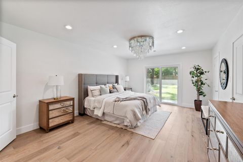 Tiny photo for 736 Voss Road, Houston, TX 77024 (MLS # 25009549)