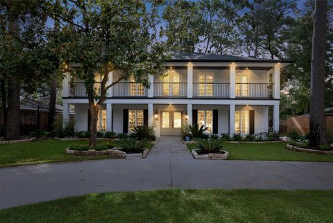 Photo of 736 Voss Road, Houston, TX 77024 (MLS # 25009549)
