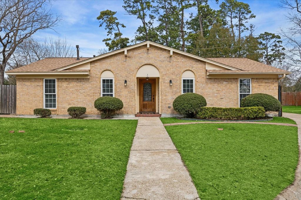 Photo of 3919 Black Crickett Court, Humble, TX 77396 (MLS # 55488160)