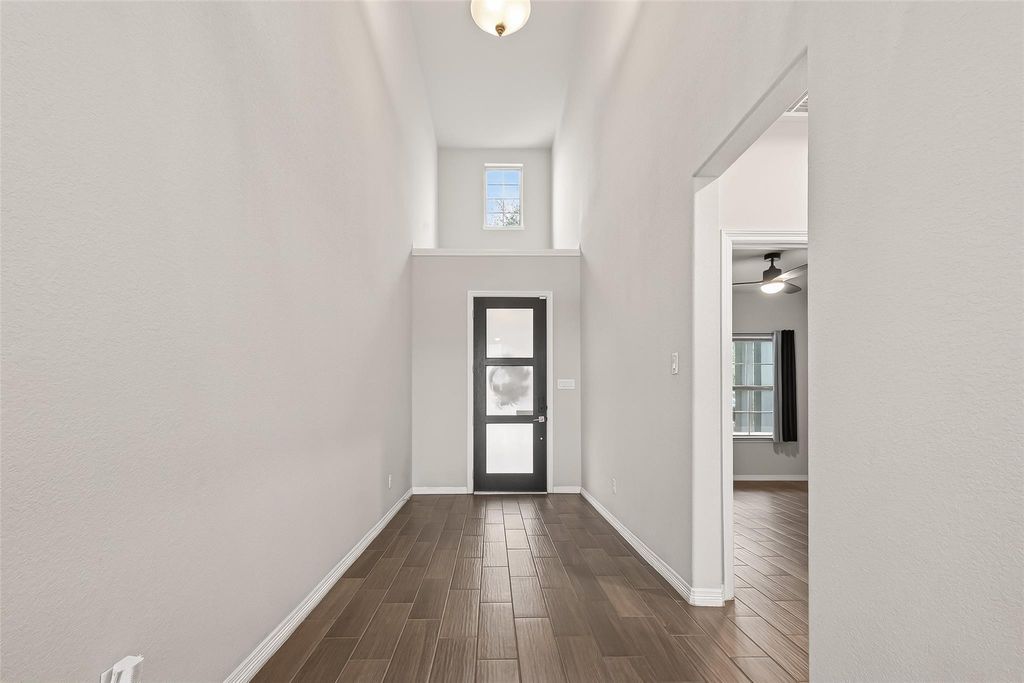 Photo of 907 Warm Summer Drive, Richmond, TX 77406 (MLS # 21206995)