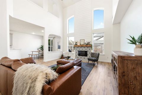 Photo of 13611 Cotton Way, Mont Belvieu, TX 77523 (MLS # 49377119)