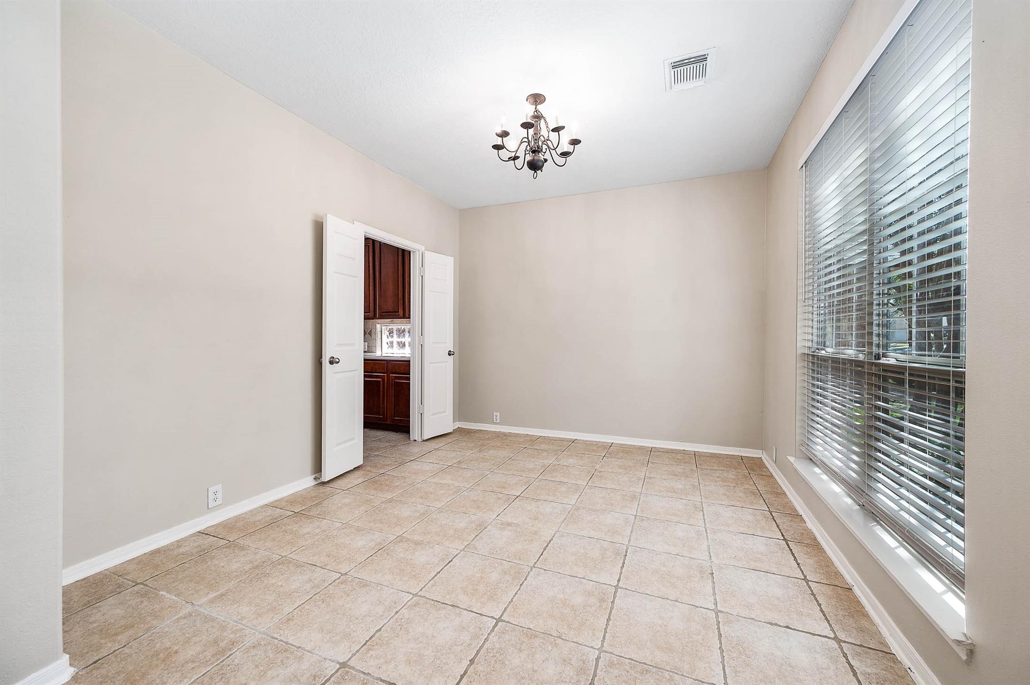 2511 Sunlight Lane