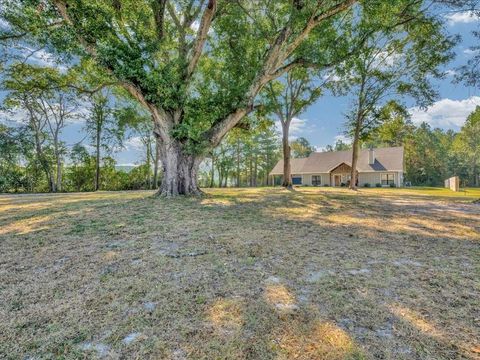Photo of 467 S Fm 1194, Hudson, TX 75904 (MLS # 12359995)