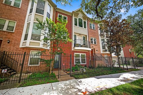 Photo of 1410 Tuam Street, Houston, TX 77004 (MLS # 10168210)