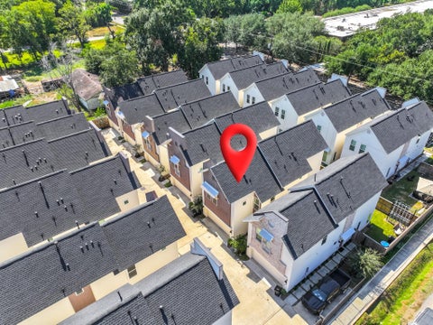 Photo of 881 Rachel Street #E, Houston, TX 77091 (MLS # 18009345)