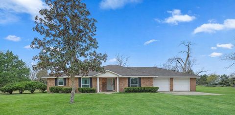 Homes For Sale - 1112 Knox Lane<br/> Wharton, TX 77488