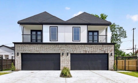 Multifamily For Sale - 4217 Mallow Street #A/B<br/> Houston, TX 77051