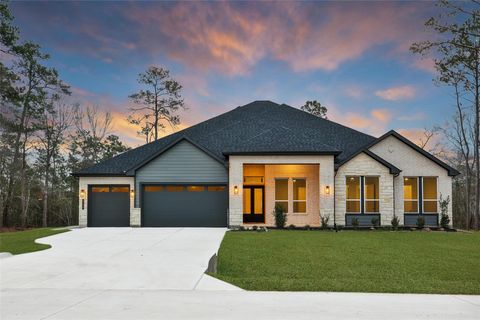 322 Louvenia Court Pinehurst TX 77362