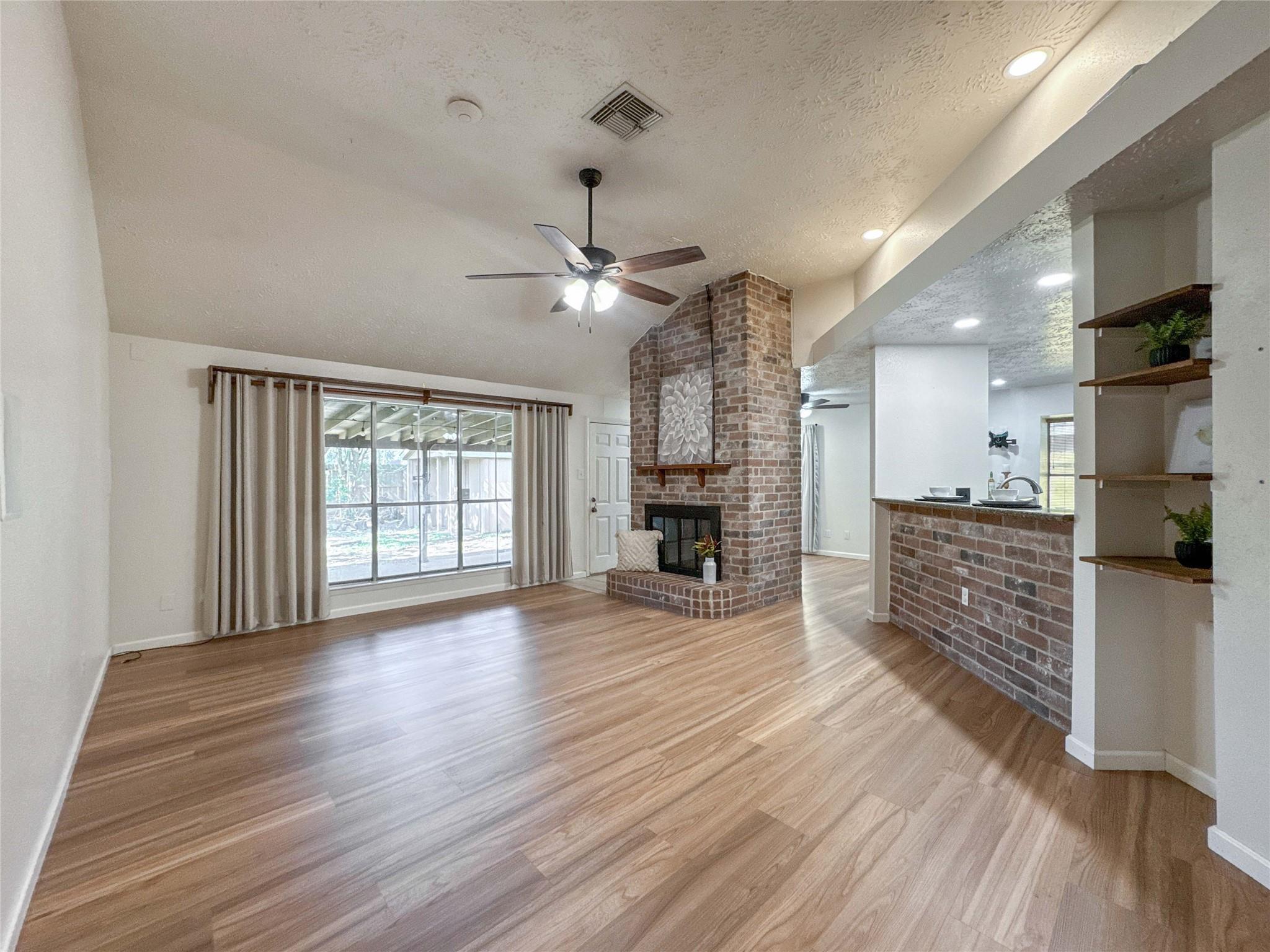 4330 Glen Avon Drive