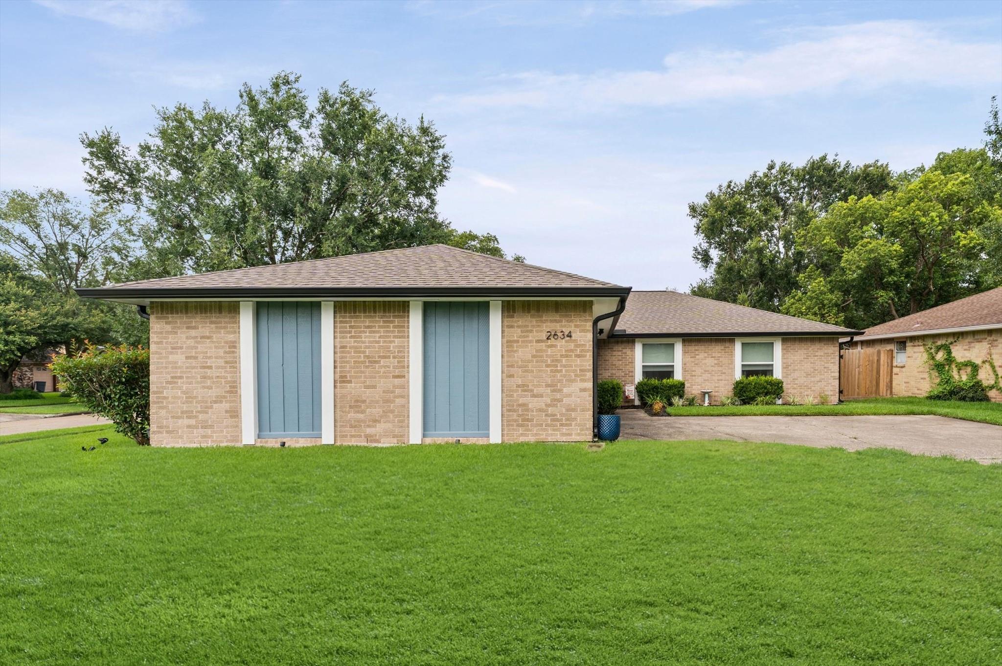 2634 Plymouth Rock Drive