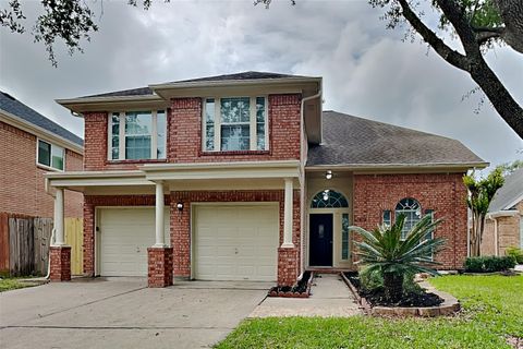 Photo of 12827 Deer Cove Lane, Houston, TX 77041 (MLS # 97918465)