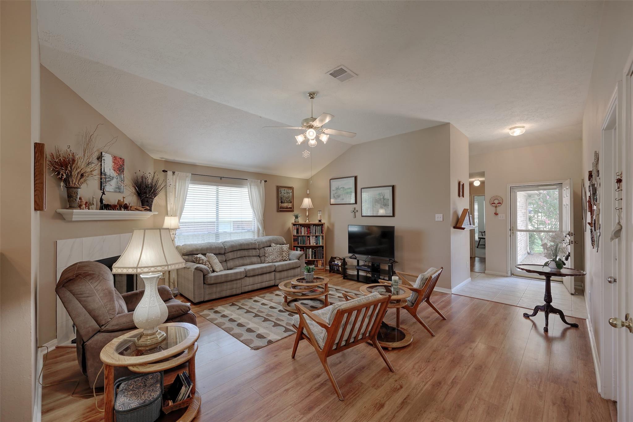 319 Leisure Lane