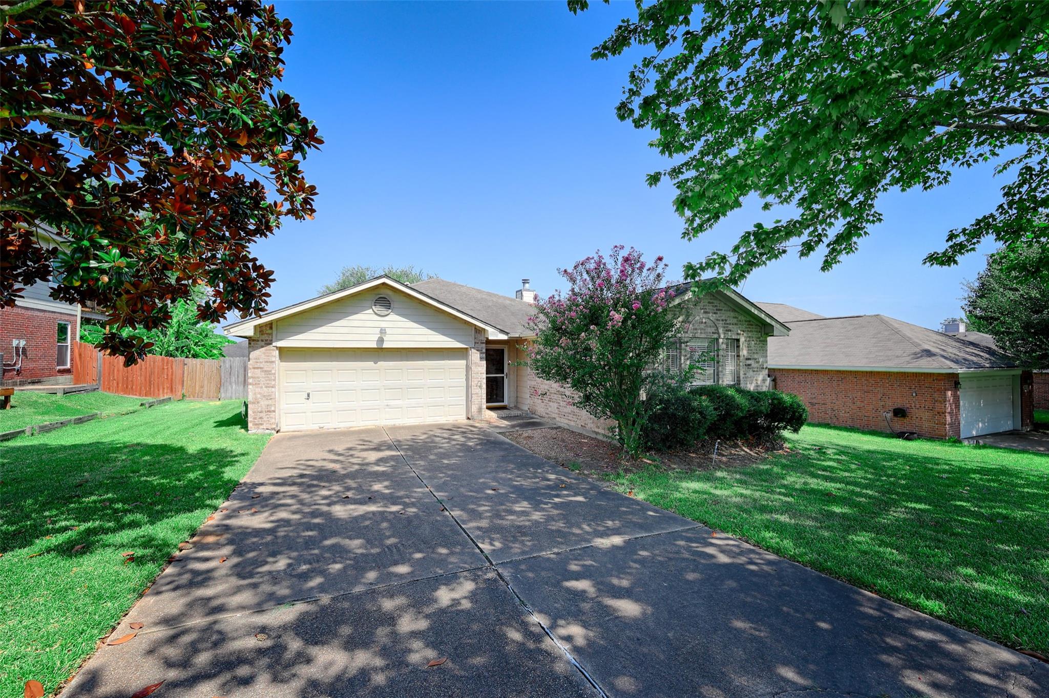 319 Leisure Lane