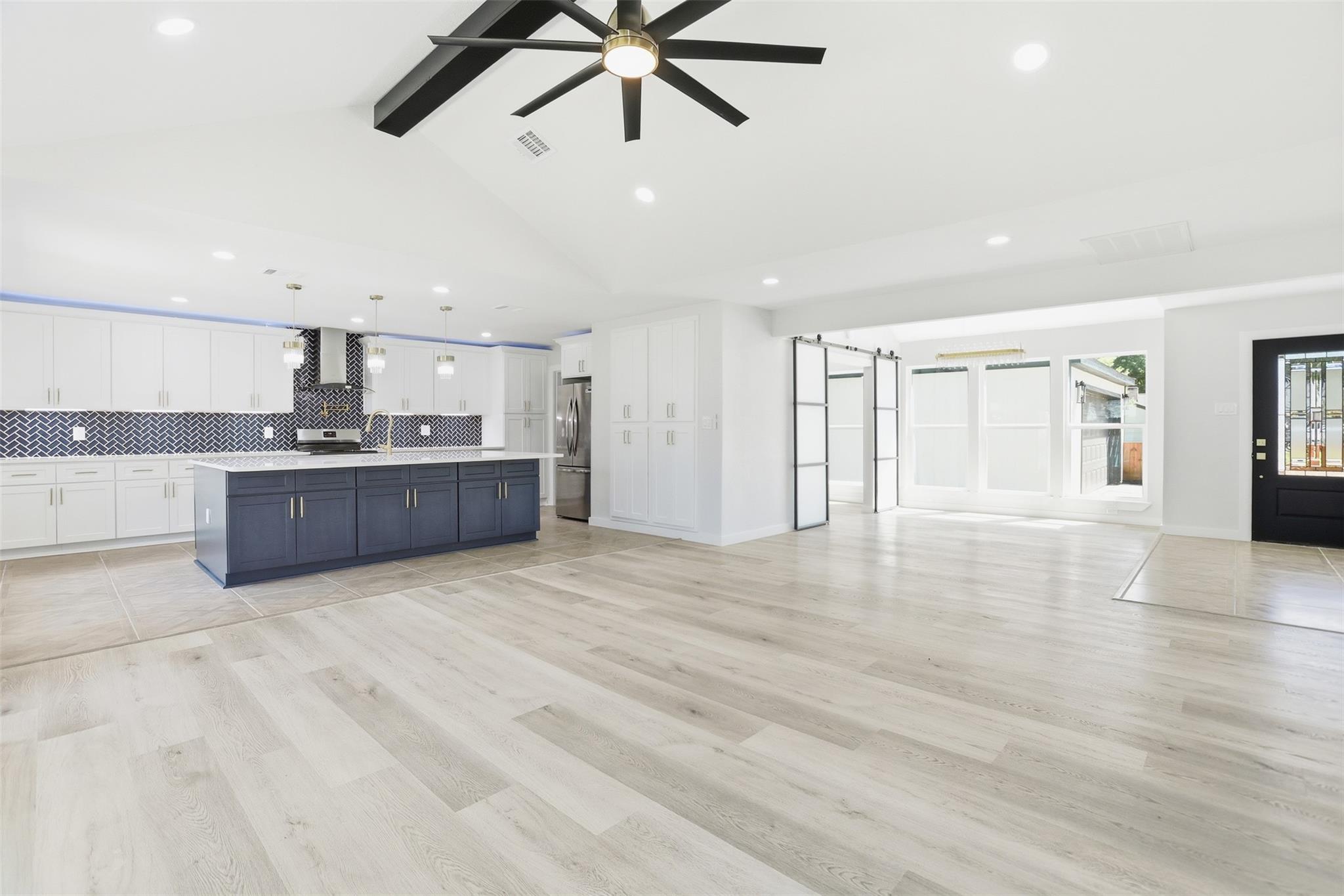 1722 Cherry Bend Drive