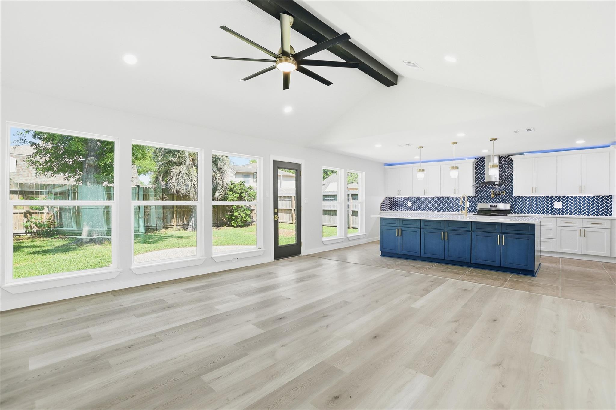 1722 Cherry Bend Drive
