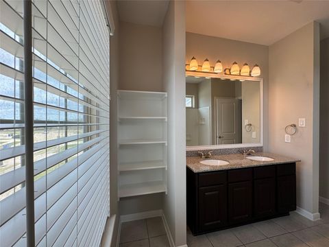 Tiny photo for 3231 Cloud Crest Lane, League City, TX 77539 (MLS # 45280817)