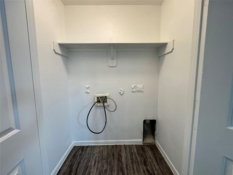 Tiny photo for 3231 Cloud Crest Lane, League City, TX 77539 (MLS # 45280817)