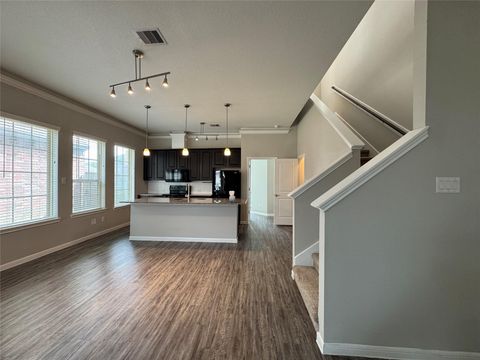 Tiny photo for 3231 Cloud Crest Lane, League City, TX 77539 (MLS # 45280817)