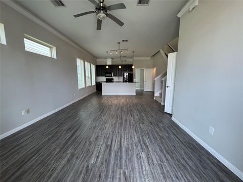 Tiny photo for 3231 Cloud Crest Lane, League City, TX 77539 (MLS # 45280817)