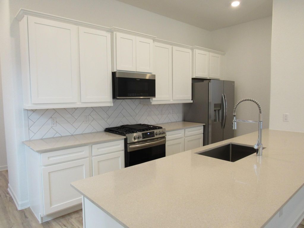 Photo of 542 Dry Fork Lane, Conroe, TX 77304 (MLS # 77225804)