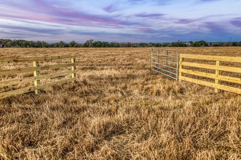 10444 County Road 318 Caldwell TX 77836