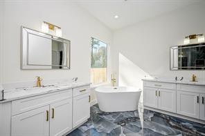 21614 Lee Road
