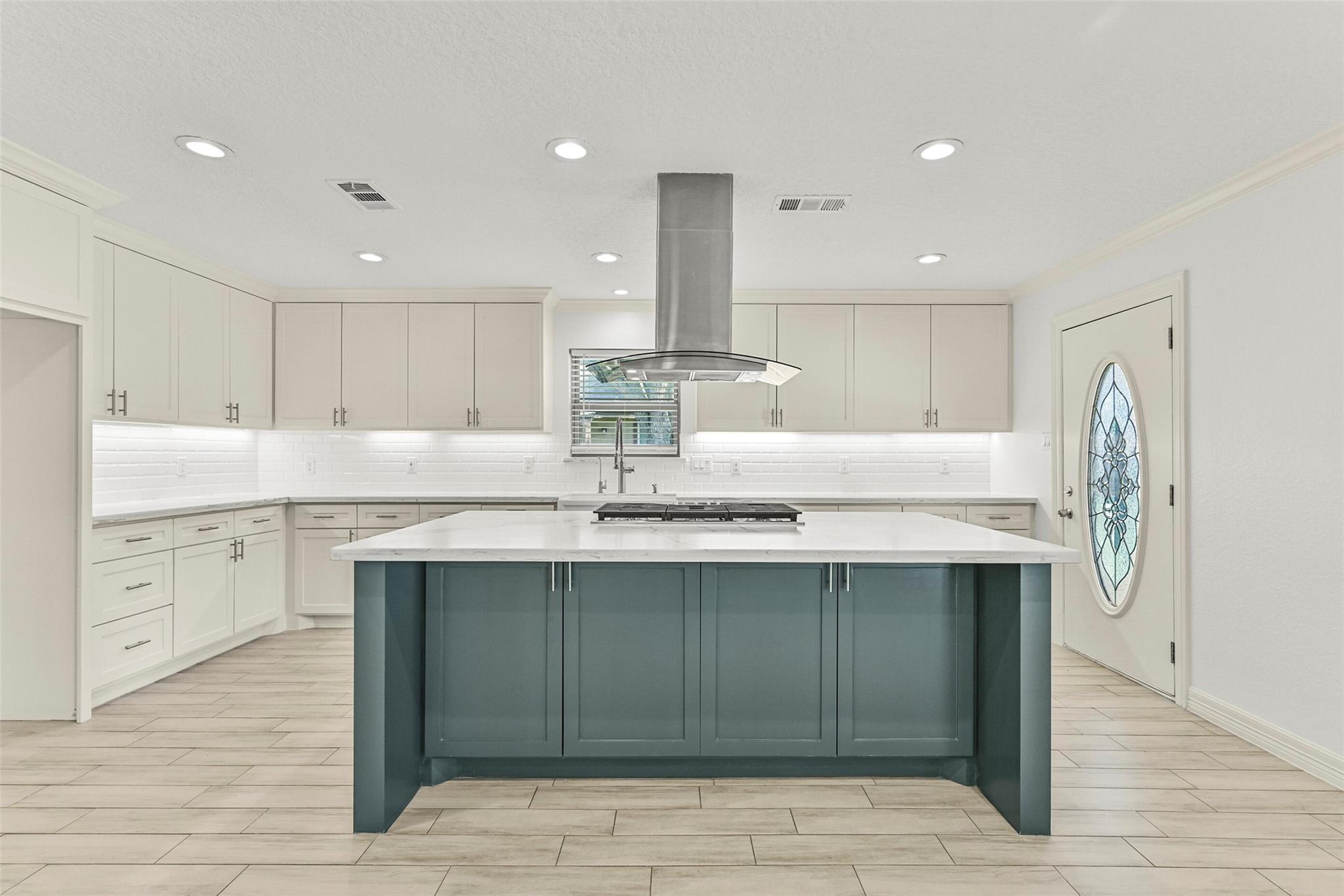 9206 W Sterling Drive