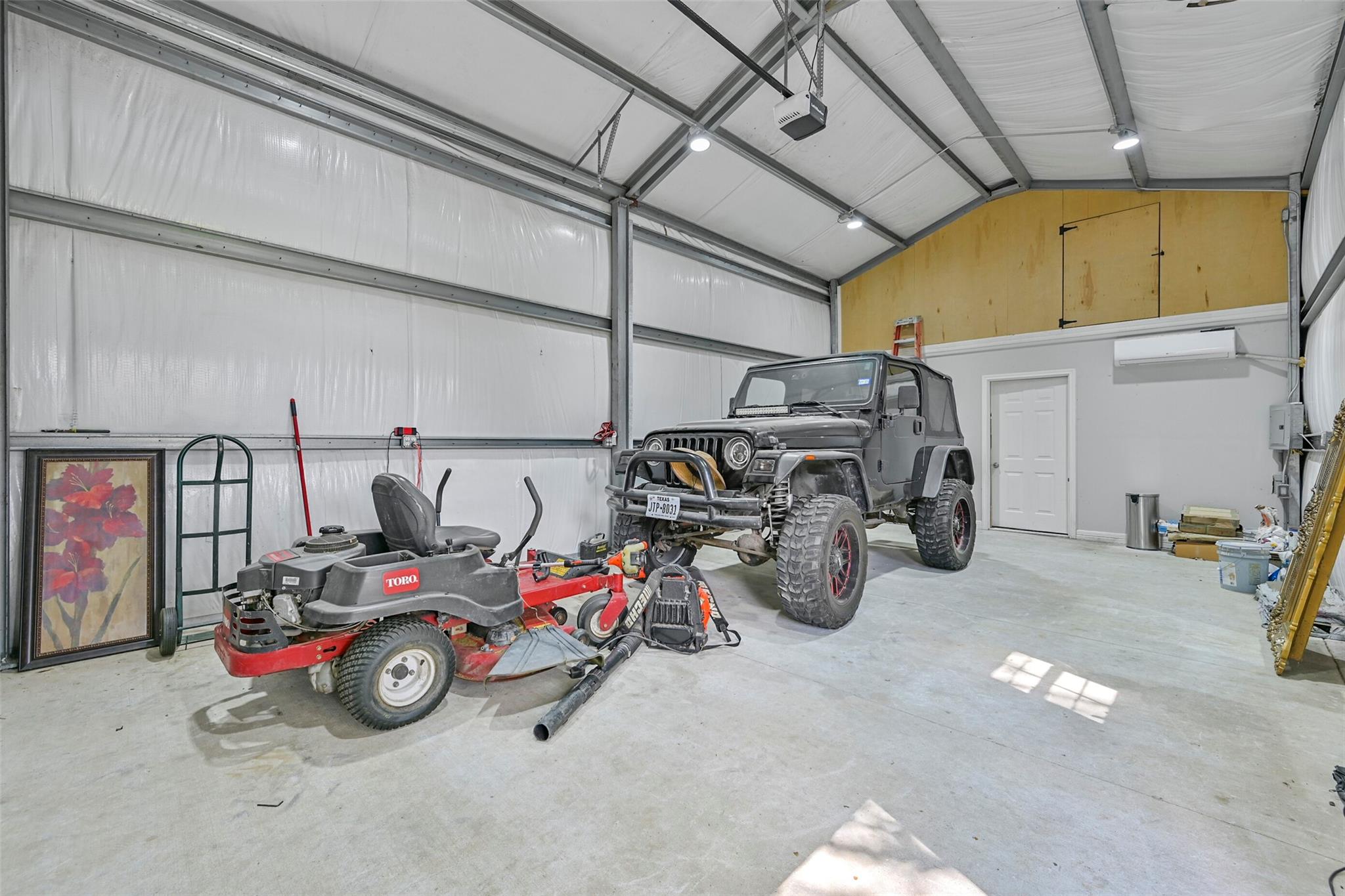 9206 W Sterling Drive