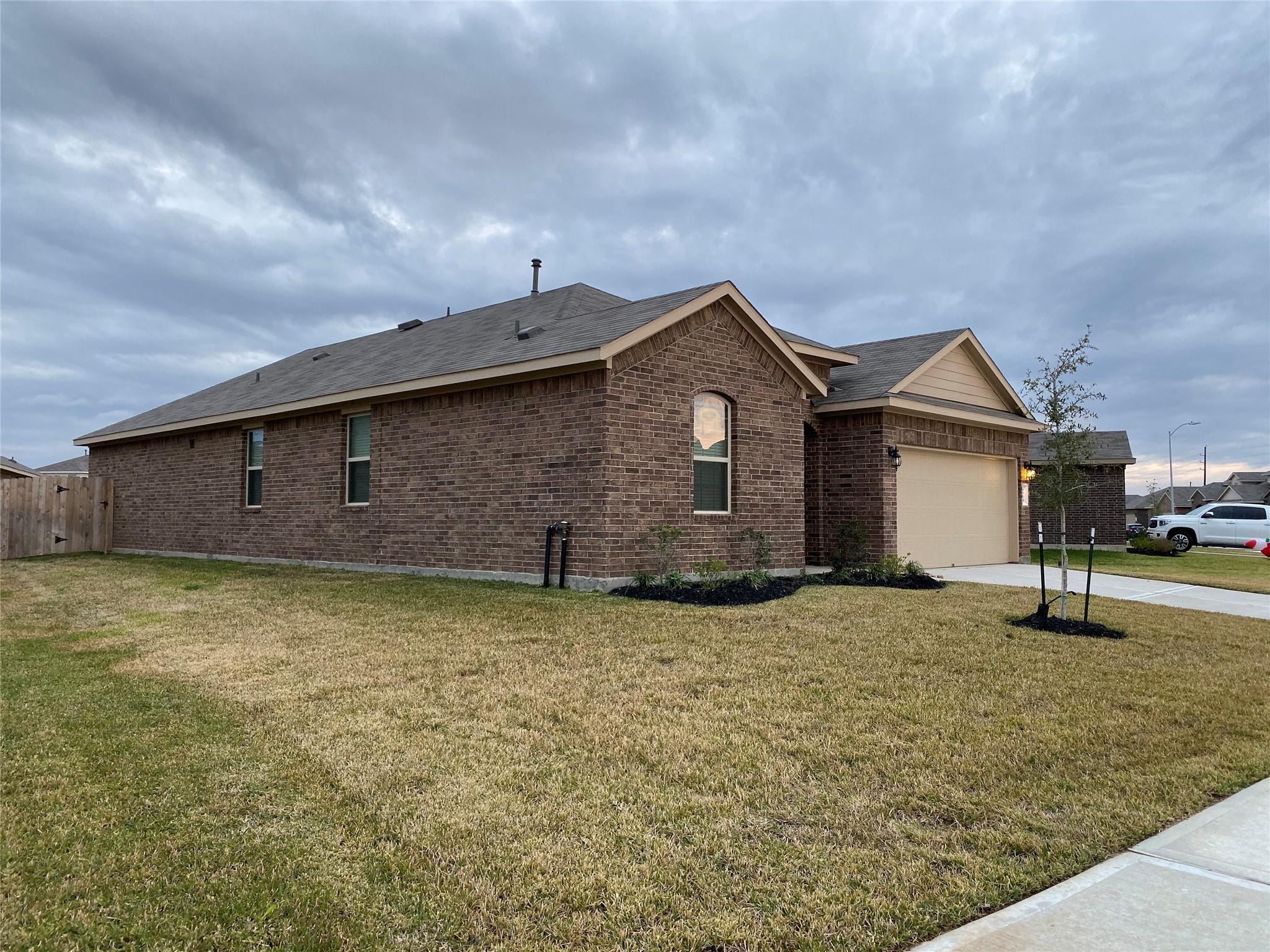 6130 Purple Iris Street