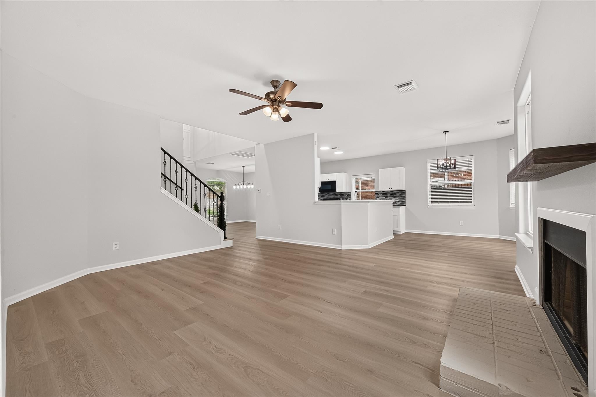 2515 Blue Rose Drive