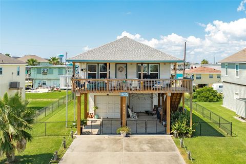 Photo of 4114 Navarro Drive, Galveston, TX 77554 (MLS # 2822159)