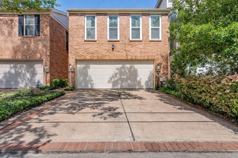 Townhouse For Sale - 2012 Mcduffie Street<br/> Houston, TX 77019