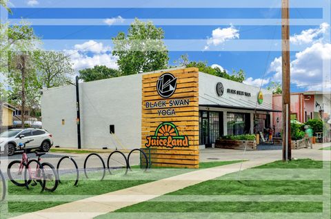 Tiny photo for 548 Granberry Street, Houston, TX 77007 (MLS # 13522992)