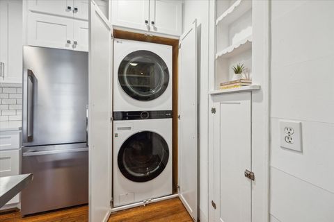 Tiny photo for 548 Granberry Street, Houston, TX 77007 (MLS # 13522992)