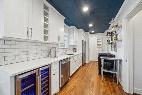 Tiny photo for 548 Granberry Street, Houston, TX 77007 (MLS # 13522992)