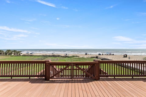 Tiny photo for 2130 Gulf, Crystal Beach, TX 77650 (MLS # 10456871)