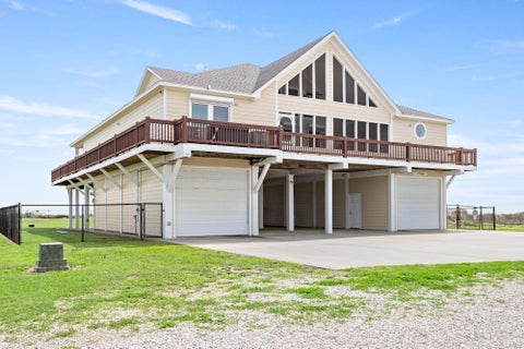 Tiny photo for 2130 Gulf, Crystal Beach, TX 77650 (MLS # 10456871)